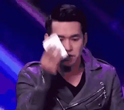 擦汗，出汗