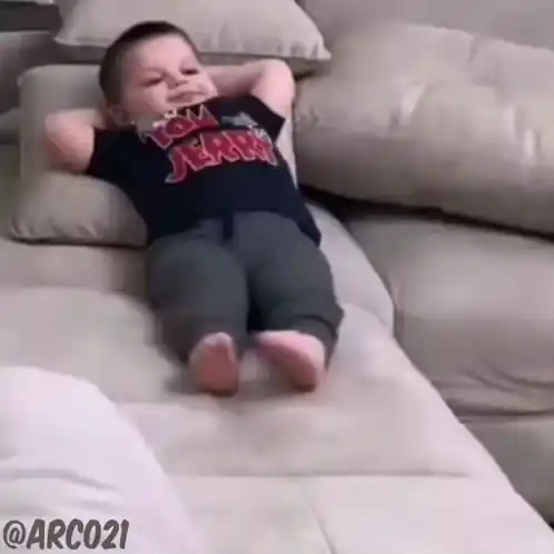 Relaxed Baby in Tom & Jerry Shirt