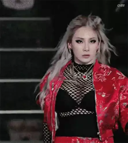 CL Kpop Performance