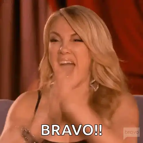 Ramona Singer Clapping Bravo!