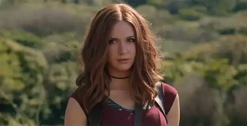 Karen Gillan: Confused & Concerned Look