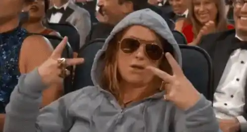 Amy Poehler's Cool Peace Signs at the Emmys