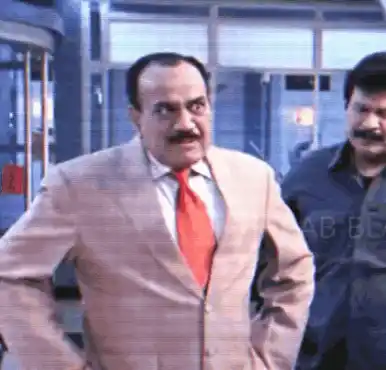ACP Pradyuman's iconic 'Hein Hain' reaction