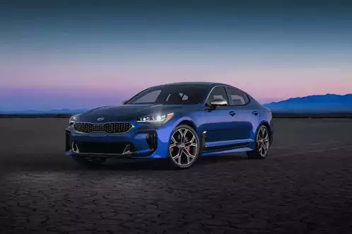 Kia Stinger: Dynamic Color Change