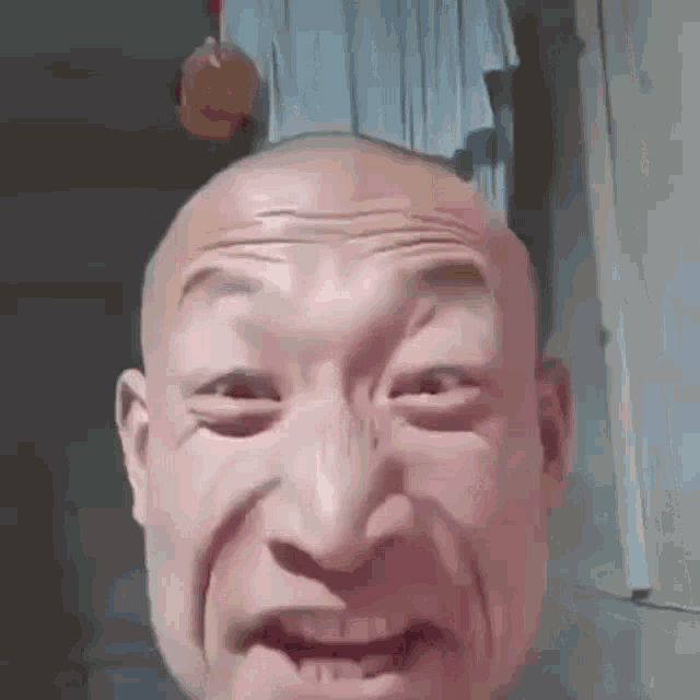 China Bu Bu Gao: Funny Face Man