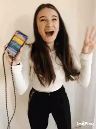 Syko Kittysyko's Happy Phone Moment